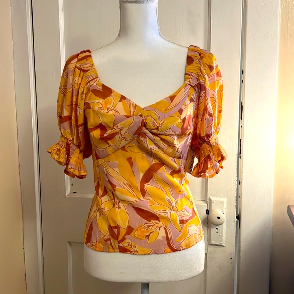Floral print top